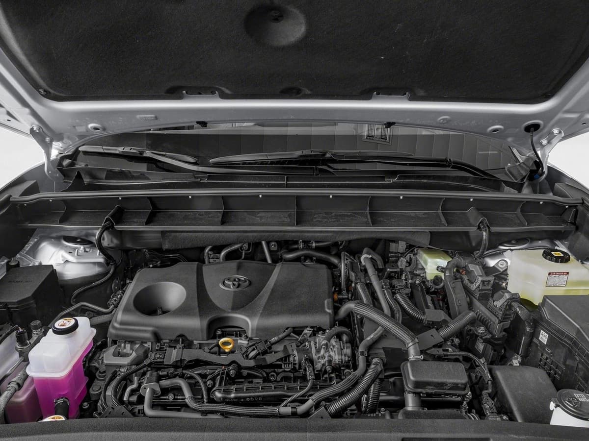 2026 Toyota Highlander Hybrid - Image 8