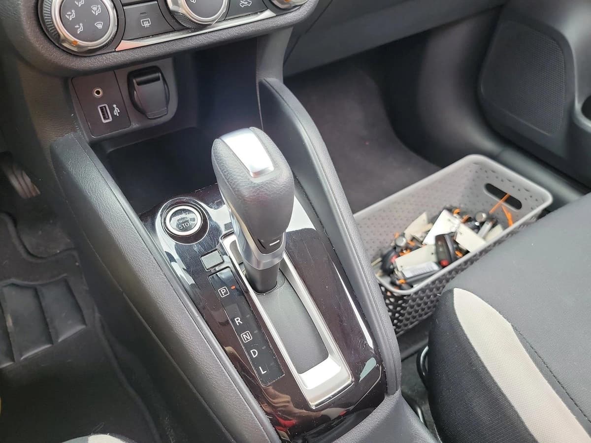 2020 Nissan Versa - Image 22