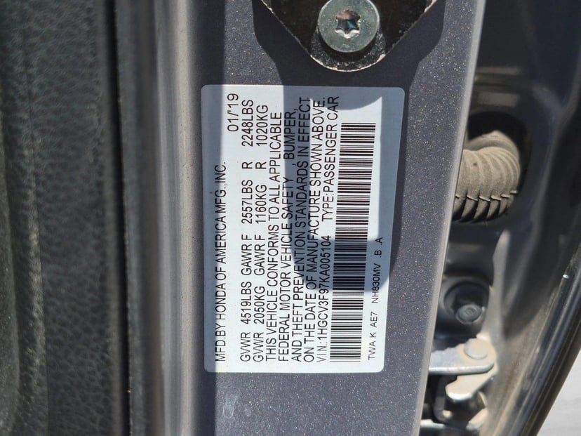 2019 Honda Accord Hybrid - Image 25