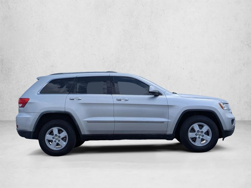 2012 Jeep Grand Cherokee - Image 4