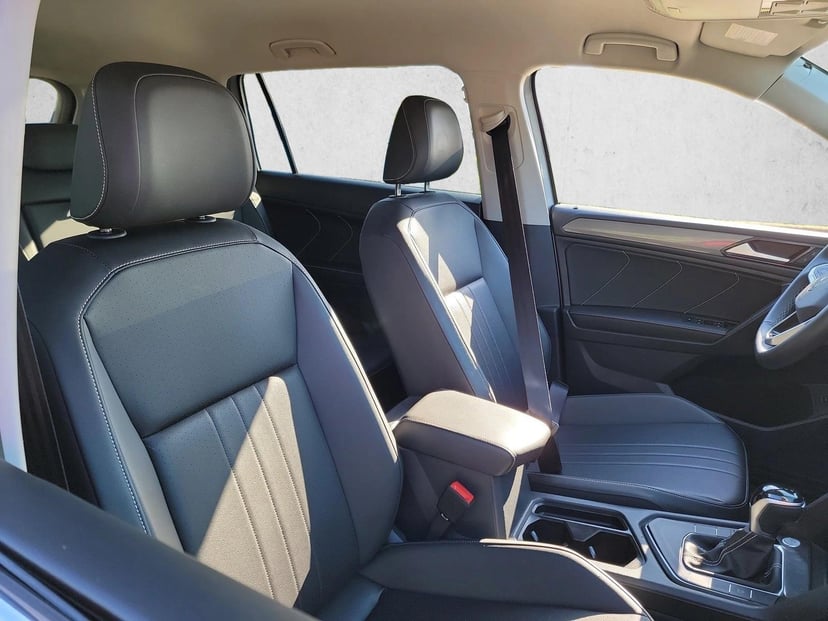 2024 Volkswagen Tiguan - Image 13