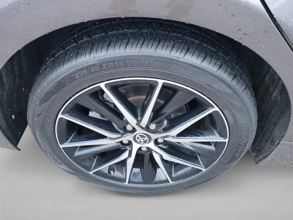 2024 Toyota Camry - Image 11