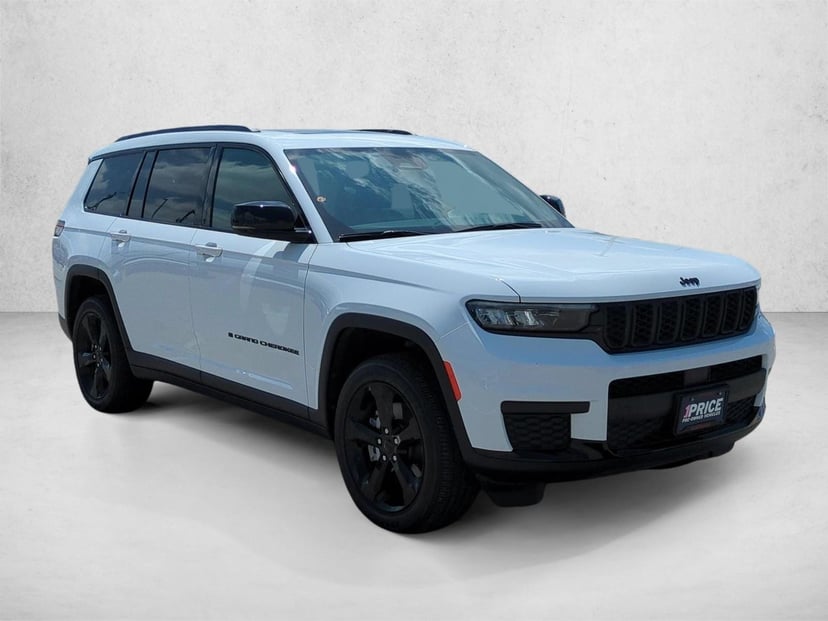 2024 Jeep Grand Cherokee L - Image 1