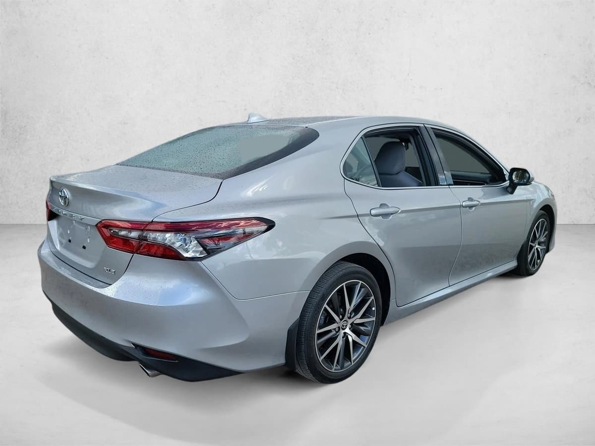 2024 Toyota Camry - Image 5