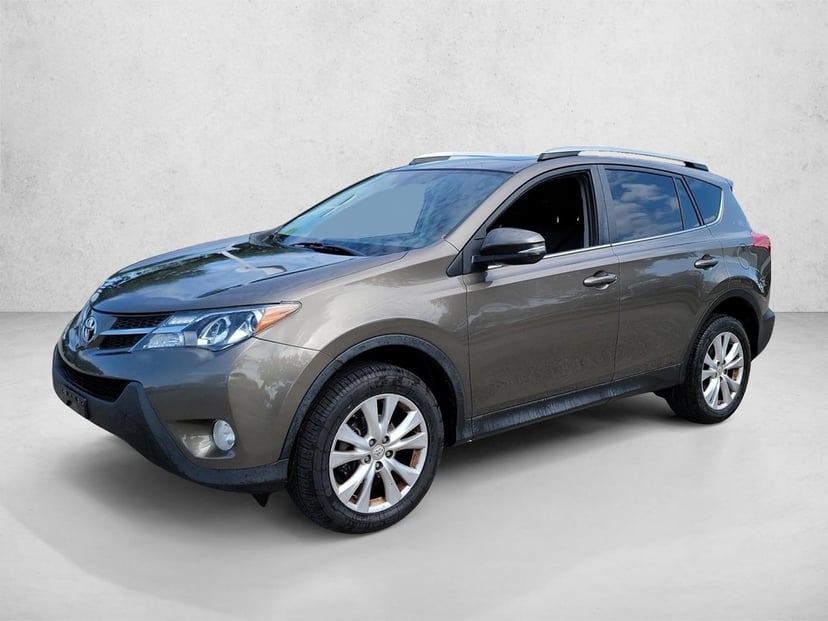2015 Toyota RAV4 - Image 1