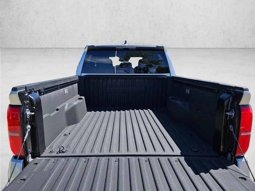 2025 Toyota Tacoma - Image 6