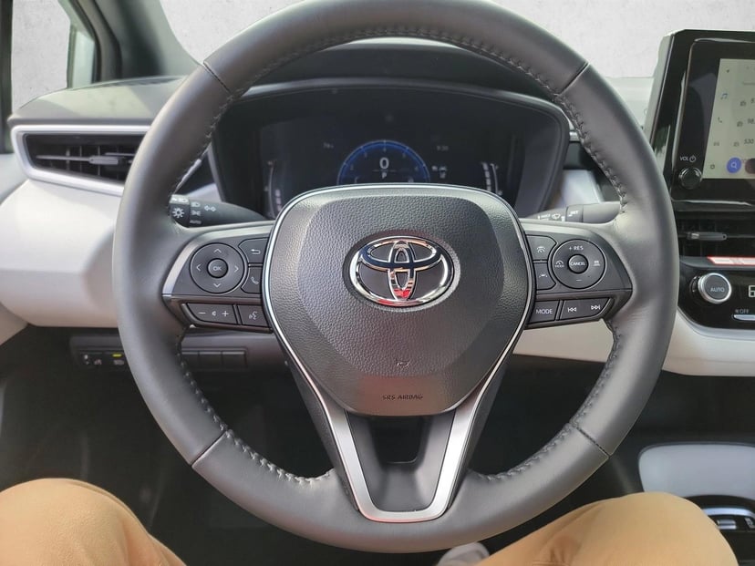 2026 Toyota Corolla - Image 14