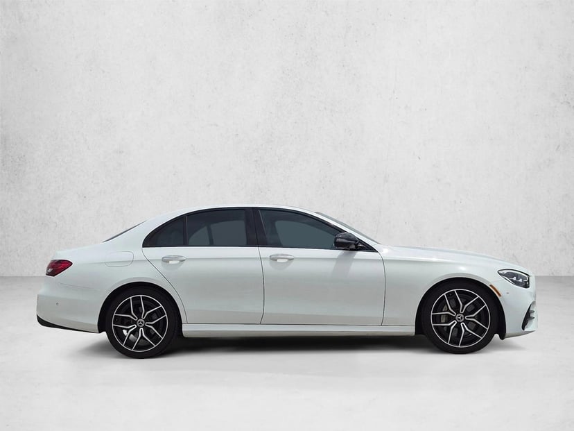2022 Mercedes-Benz E-Class - Image 4