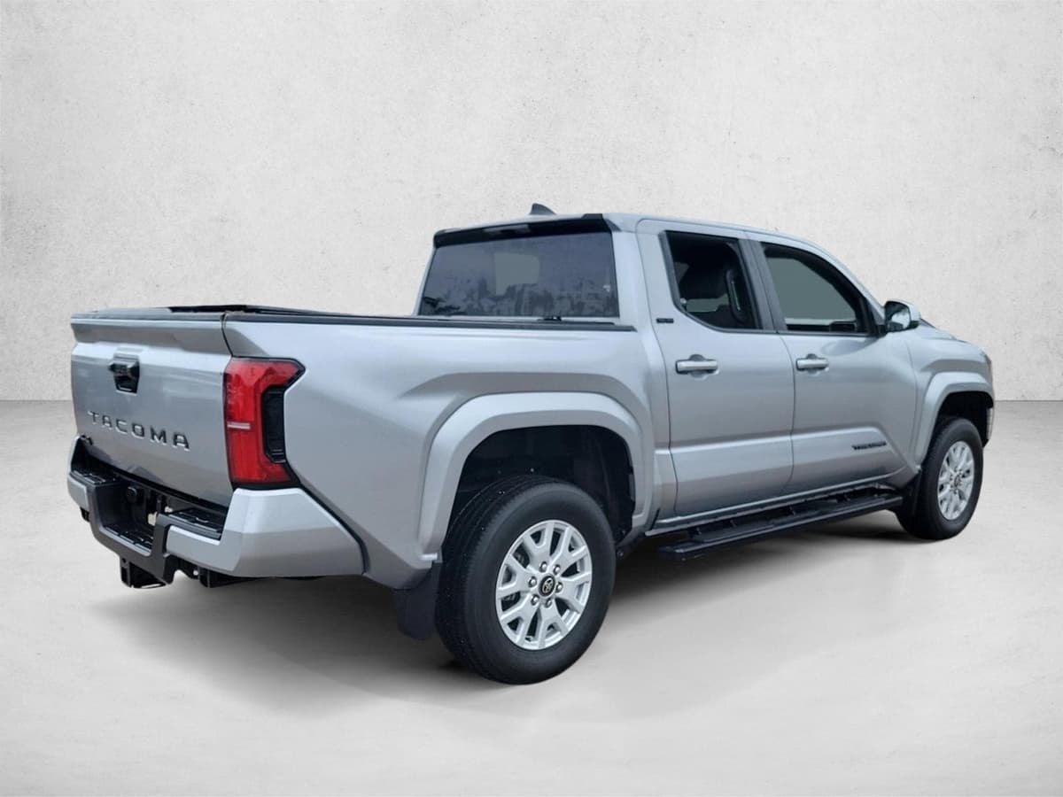 2024 Toyota Tacoma - Image 5