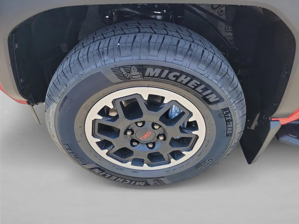 2025 Toyota 4Runner i-FORCE MAX - Image 9