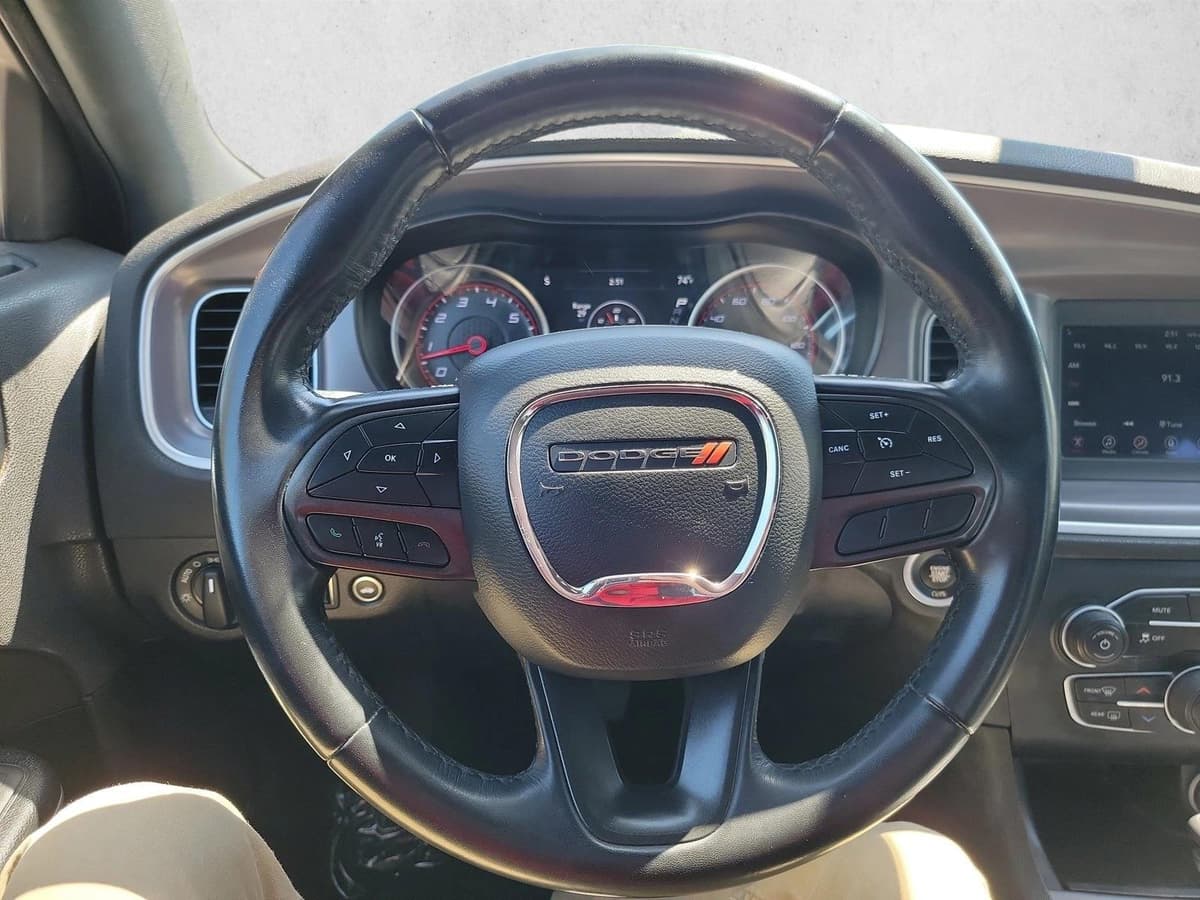 2022 Dodge Charger - Image 18