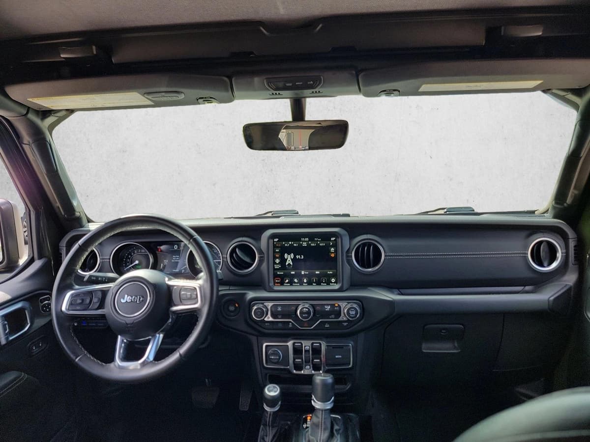 2022 Jeep Wrangler Unlimited 4xe - Image 19