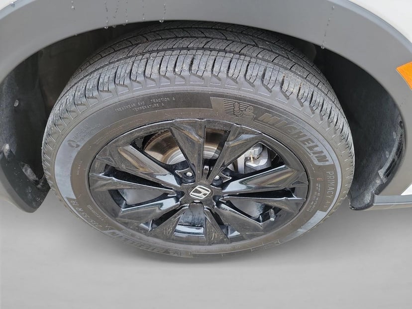 2024 Honda CR-V Hybrid - Image 10