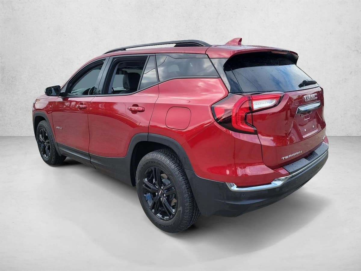 2024 GMC Terrain - Image 7