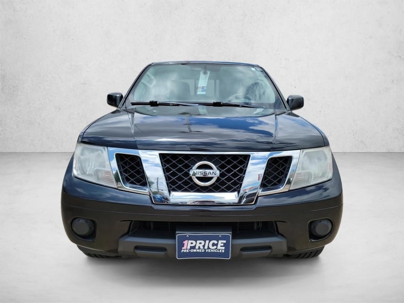 2019 Nissan Frontier - Image 2