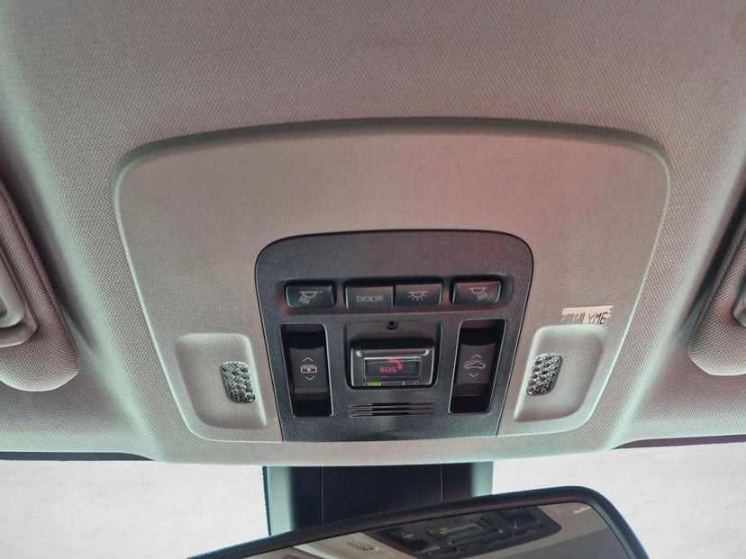 2023 Toyota Camry - Image 11