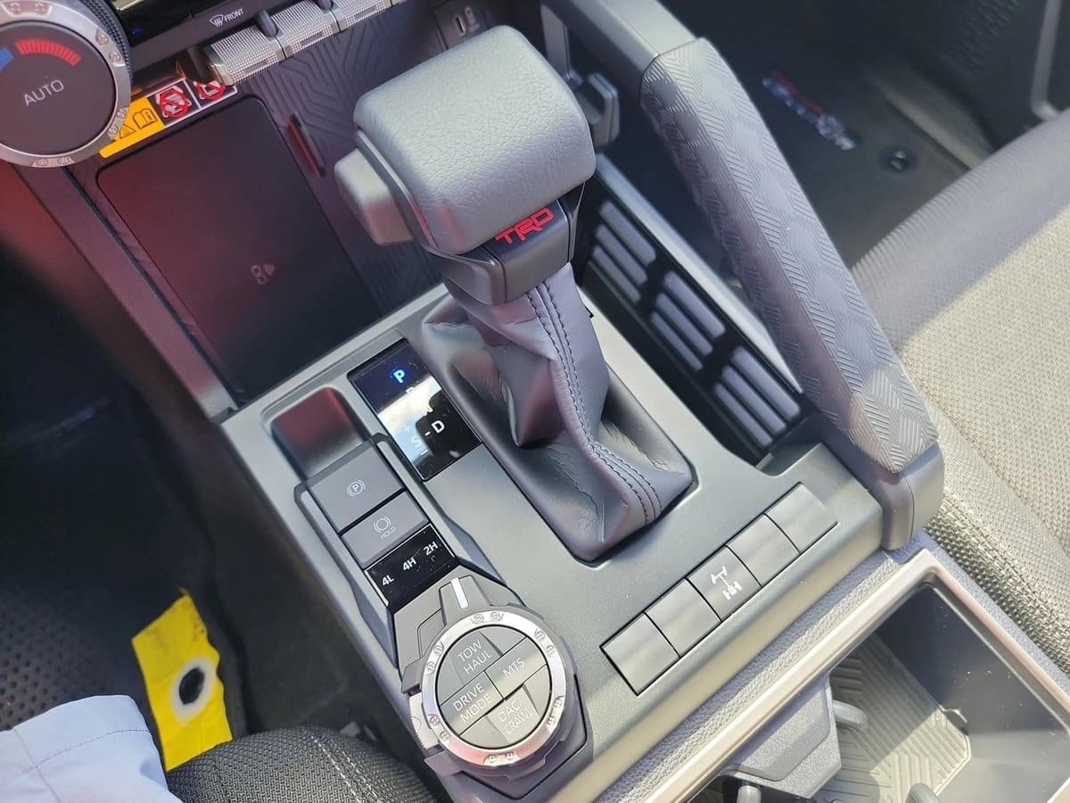 2025 Toyota 4Runner i-FORCE MAX - Image 22