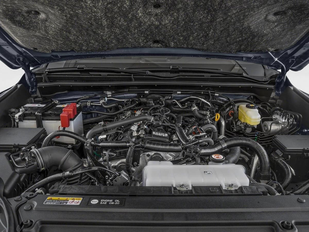 2026 Toyota 4Runner - Image 8