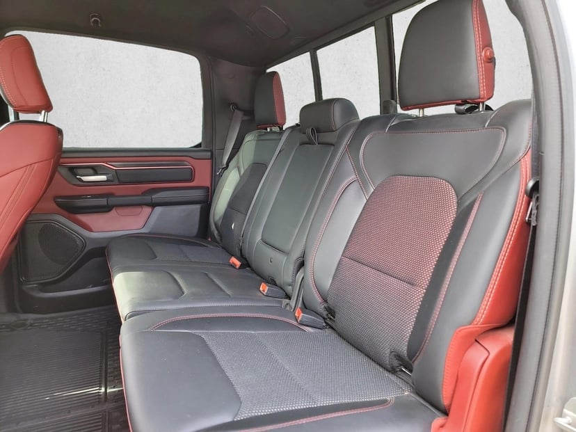 2025 Ram 1500 - Image 14