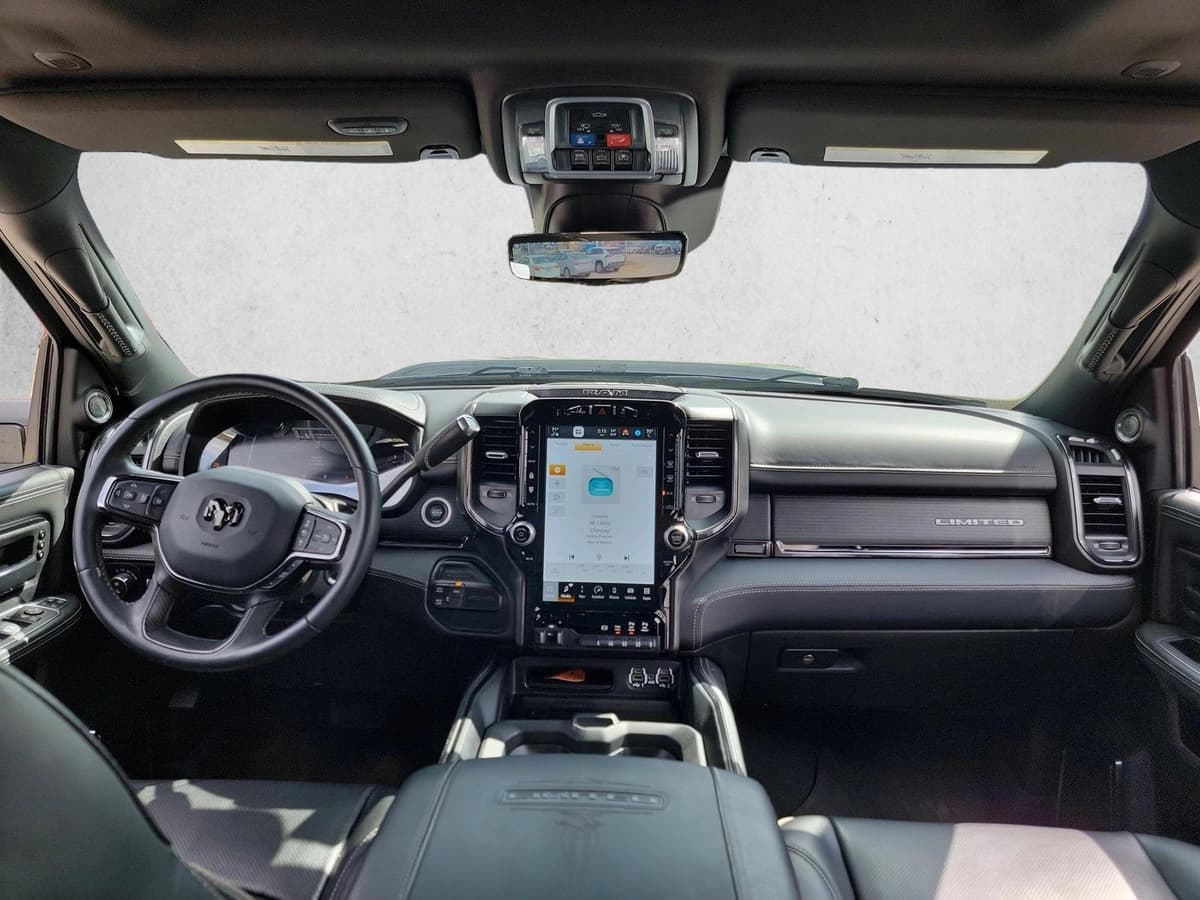 2024 Ram 3500 - Image 17