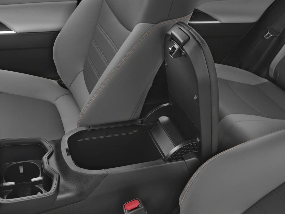 2025 Toyota RAV4 - Image 10