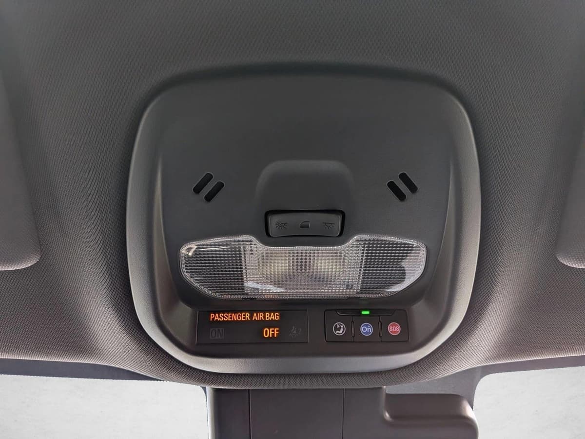 2025 Chevrolet Trax - Image 14