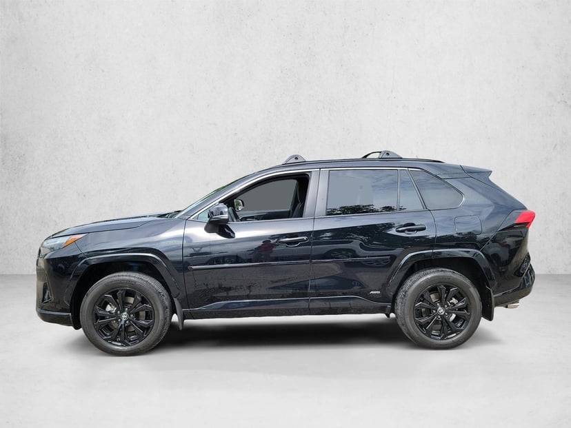 2025 Toyota RAV4 Hybrid - Image 8
