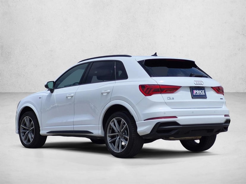 2024 Audi Q3 - Image 8