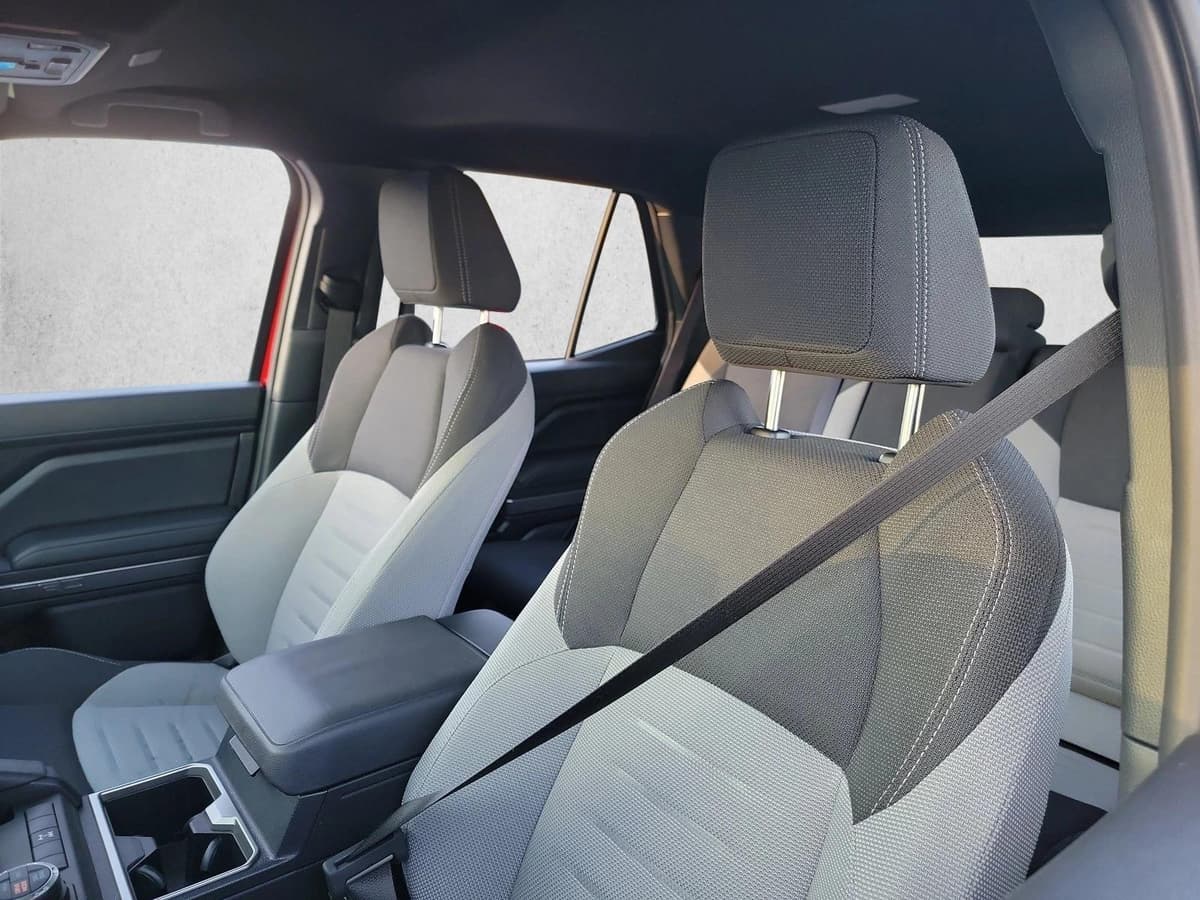 2025 Toyota 4Runner i-FORCE MAX - Image 13