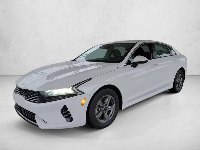 2023 Kia K5 - Image 1