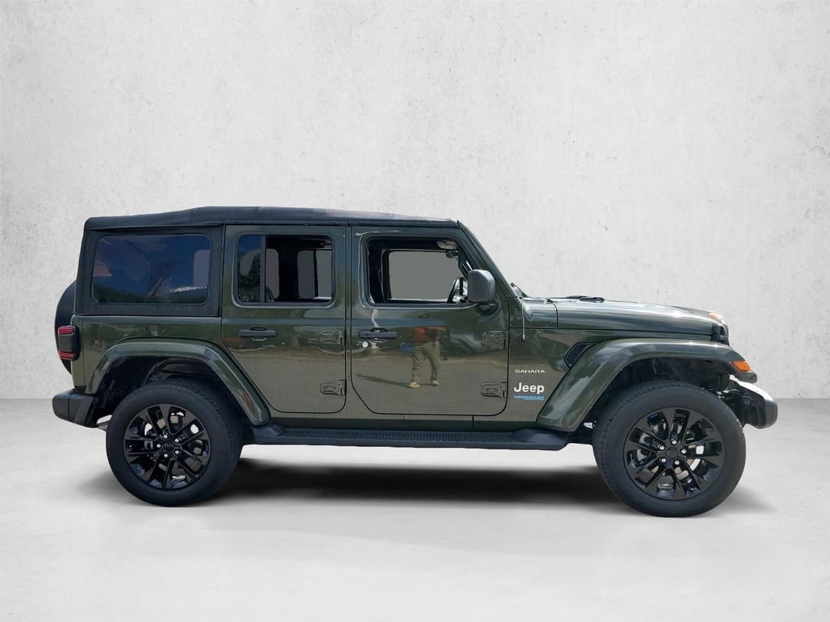 2022 Jeep Wrangler Unlimited 4xe - Image 4