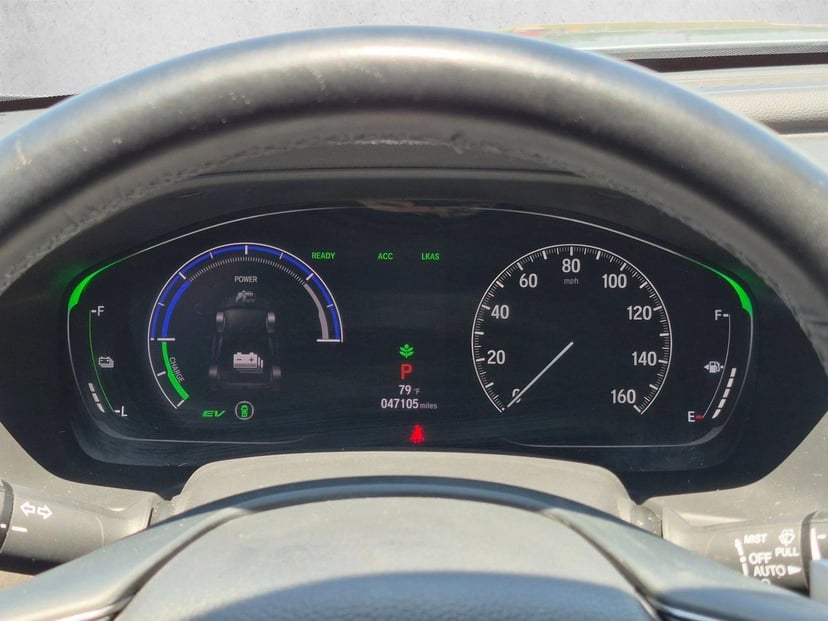 2019 Honda Accord Hybrid - Image 10