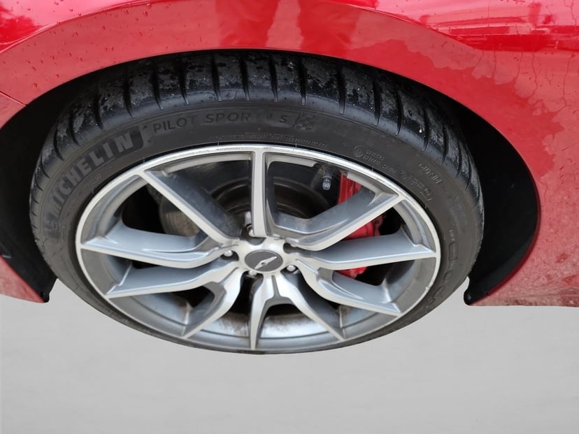 2019 Genesis G70 - Image 9