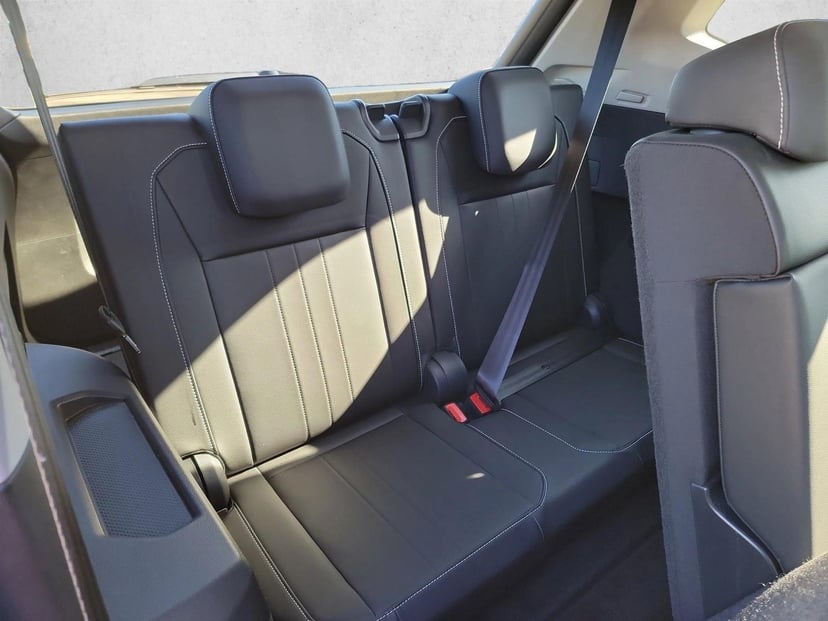 2024 Volkswagen Tiguan - Image 15