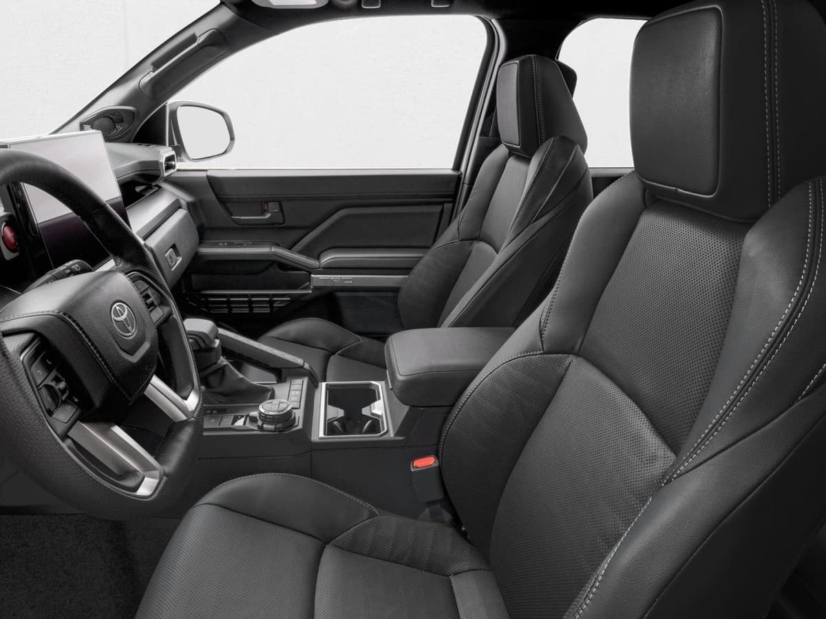 2026 Toyota 4Runner - Image 6