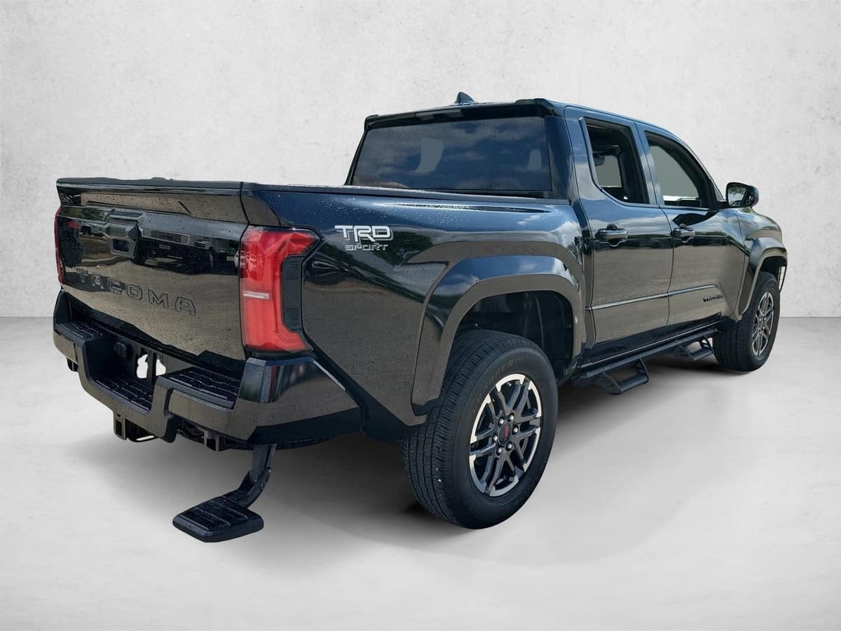 2025 Toyota Tacoma - Image 5