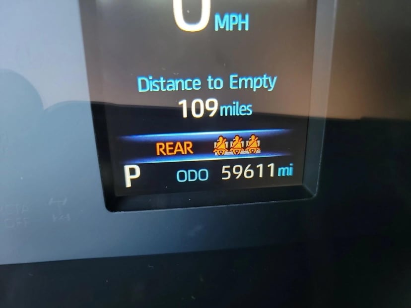 2023 Toyota Tundra - Image 18