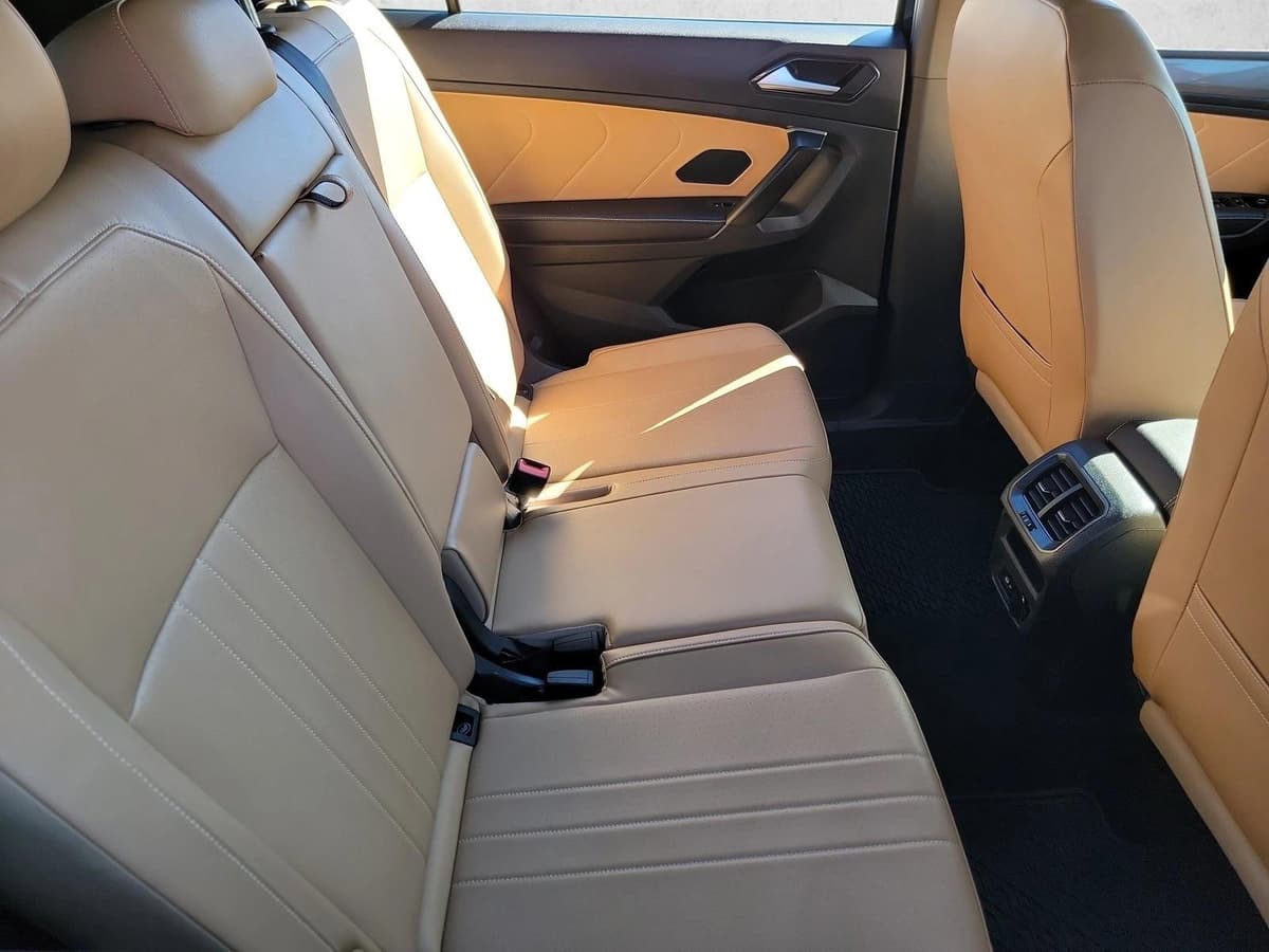 2024 Volkswagen Tiguan - Image 16