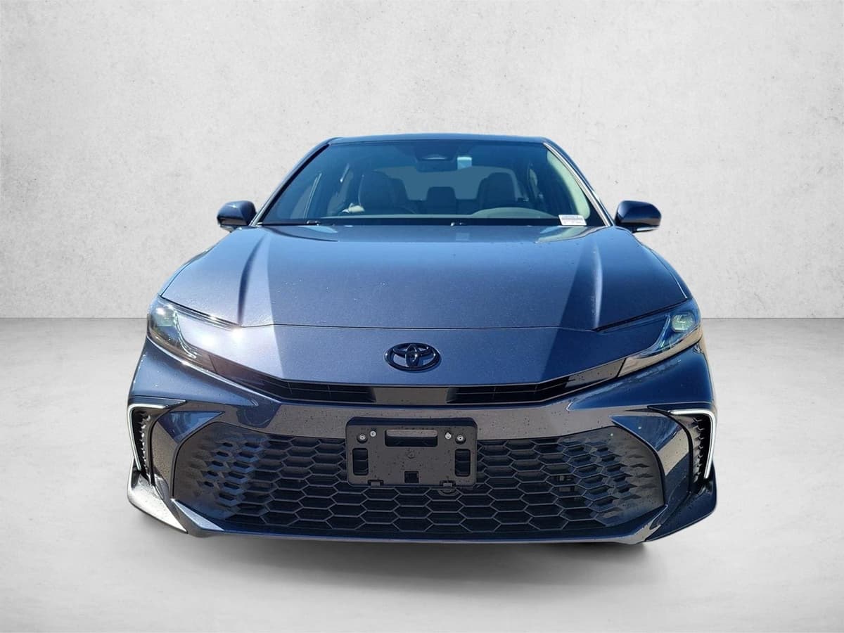 2026 Toyota Camry - Image 2