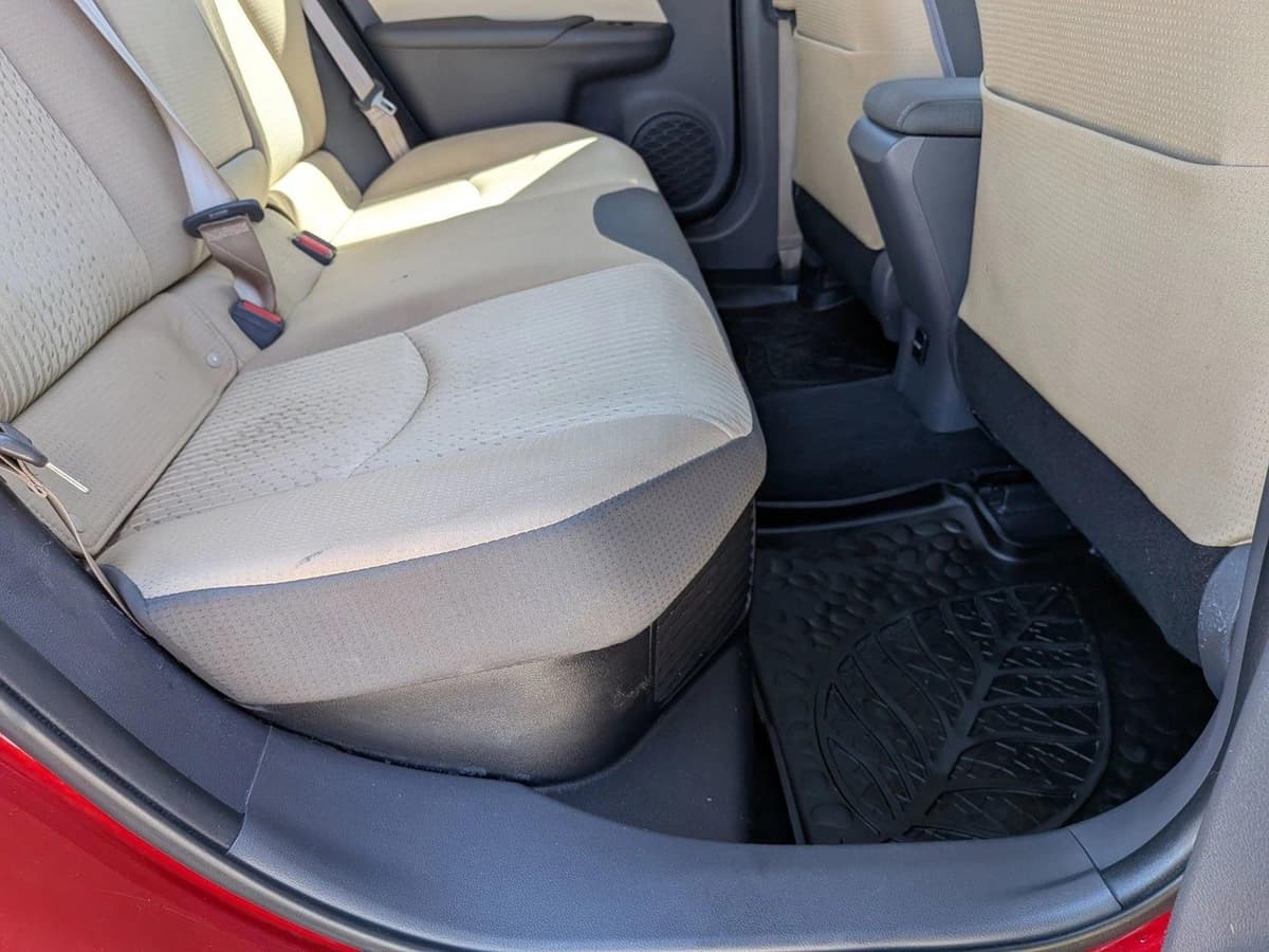 2016 Toyota Prius - Image 20