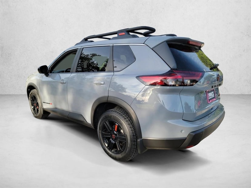2025 Nissan Rogue - Image 7
