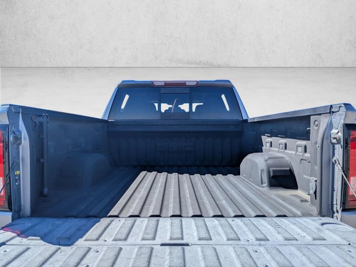 2020 GMC Sierra 1500 - Image 7