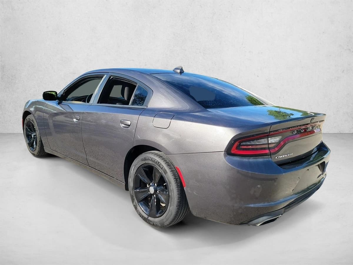 2018 Dodge Charger - Image 8