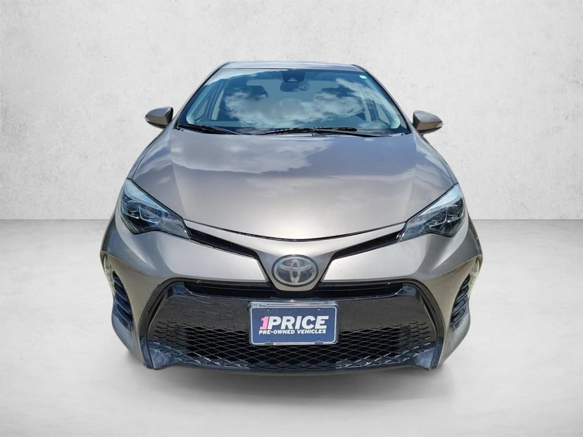 2017 Toyota Corolla - Image 2
