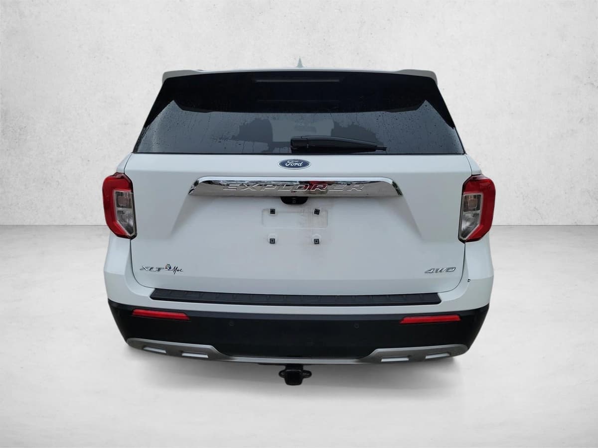 2024 Ford Explorer - Image 6