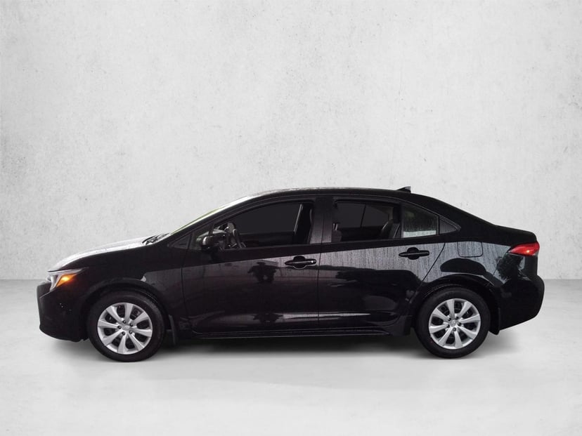 2026 Toyota Corolla Hybrid - Image 8