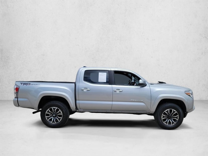2023 Toyota Tacoma - Image 4