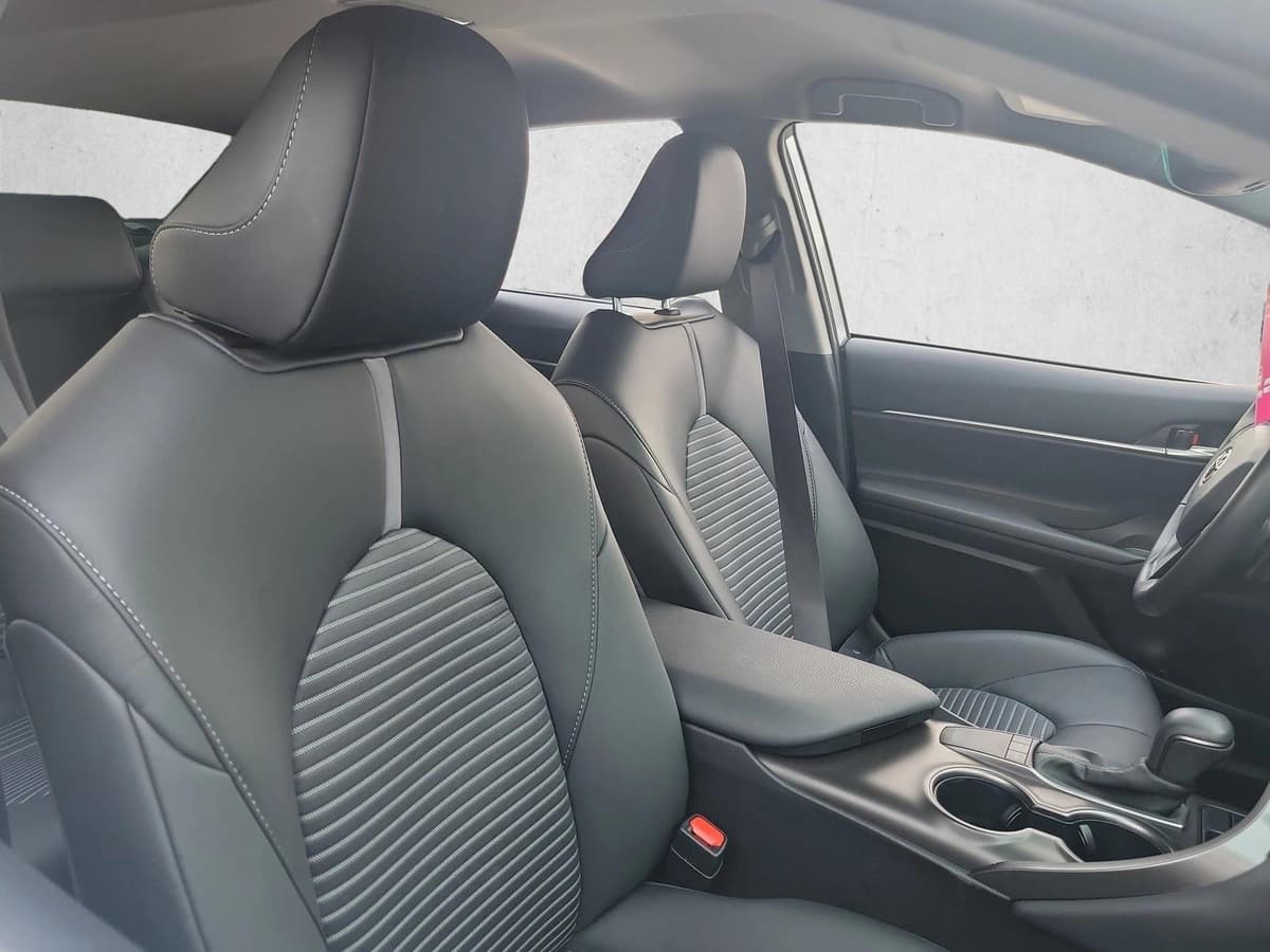 2024 Toyota Camry - Image 15