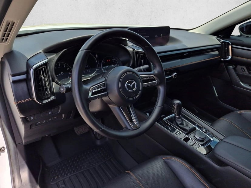 2023 Mazda CX-50 - Image 10