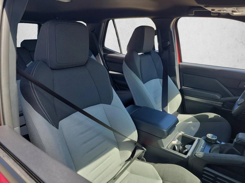 2025 Toyota 4Runner i-FORCE MAX - Image 15